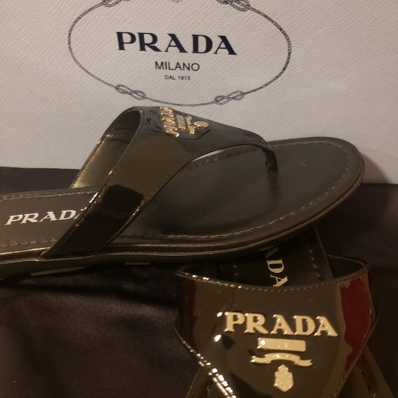 Prada flip flops - Picture 4 of 9